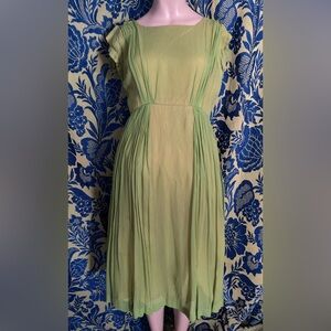 Olive green 50s crepe dress